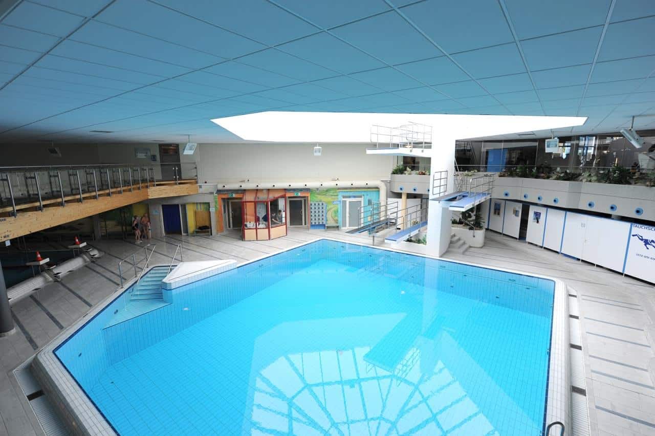 Schwimmbad-Eintritt – Gutschein – Bild 2